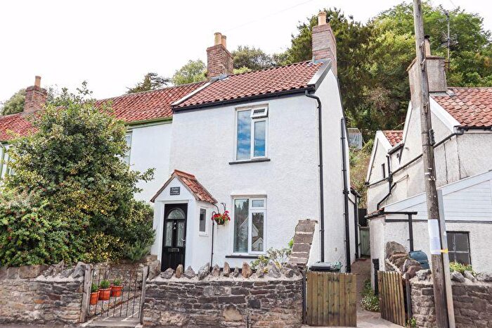 2 Bedroom End Of Terrace House For Sale In East Clevedon Triangle, Clevedon, BS21