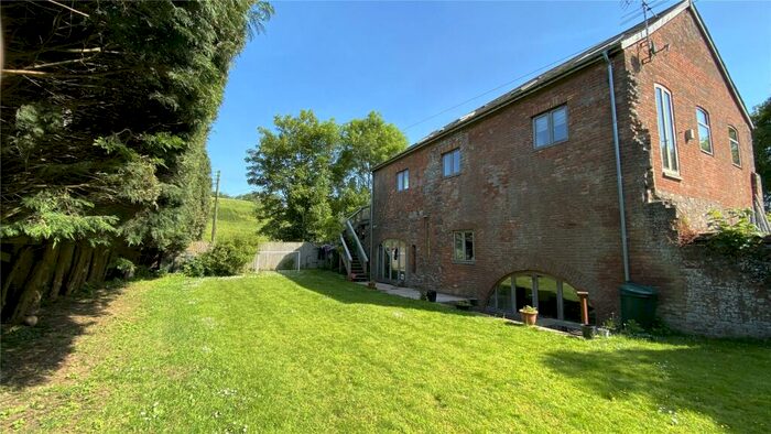 5 Bedroom Detached House For Sale In Bradninch, Devon, EX5