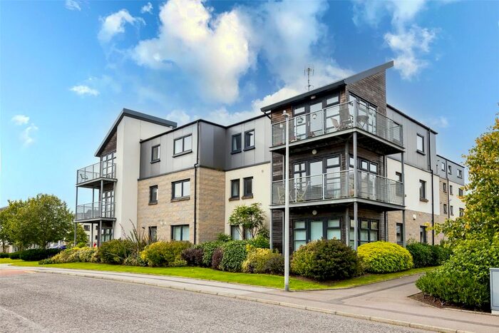 2 Bedroom Flat To Rent In Tailor Place, Aberdeen, AB24