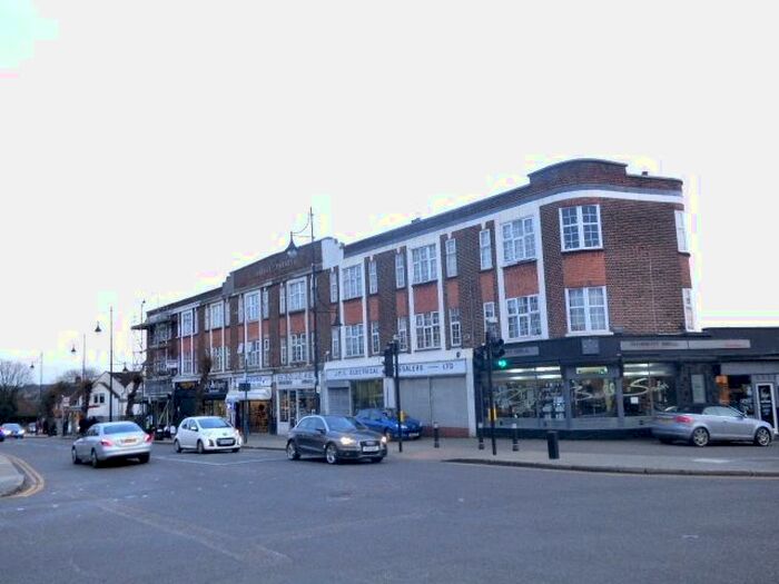 1 Bedroom Flat To Rent In Jubilee Parade, Snakes Lane East, London, IG8