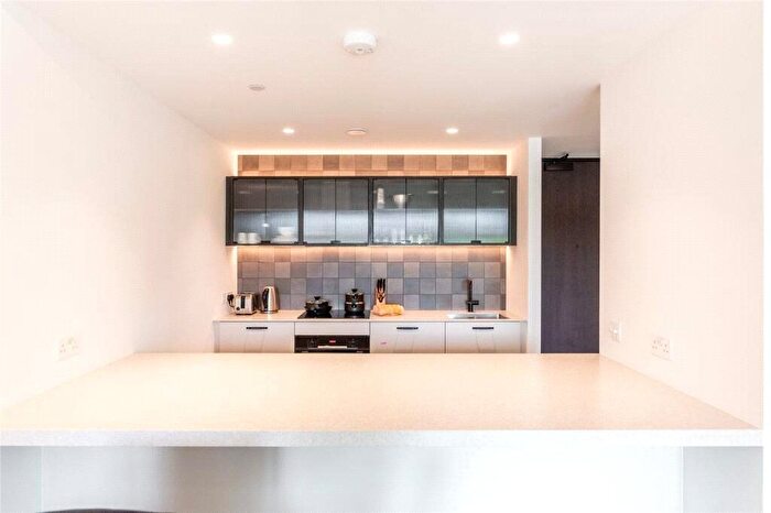 1 Bedroom Flat To Rent In Lawrence Rd, London, N15
