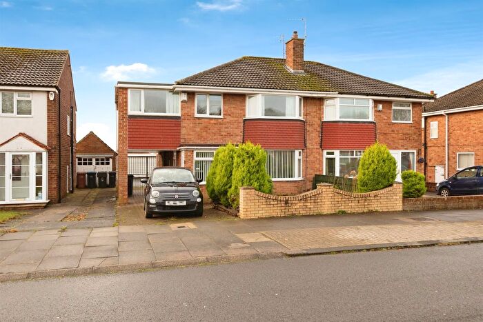 5 Bedroom Semi Detached House For Sale In Staindrop Drive, Middlesbrough, TS5