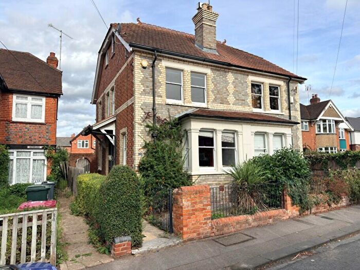 4 Bedroom Semi Detached House For Sale In St. Peters Road, Reading, Berkshire, RG6