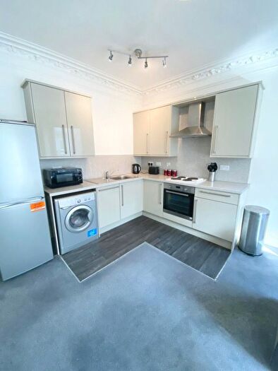 3 Bedroom Flat To Rent In Morgan Street, Baxter Park, Dundee, DD4