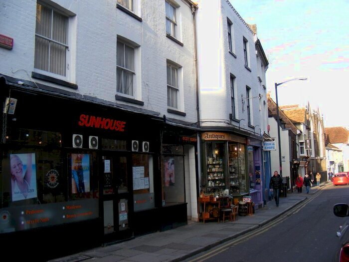 1 Bedroom Flat To Rent In The Borough, Canterbury, CT1