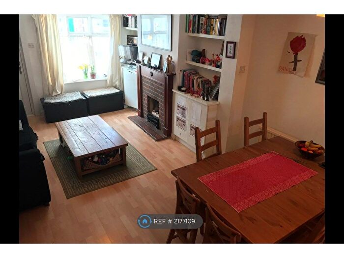 2 Bedroom Terraced House To Rent In Portland Street, St. Albans, AL3