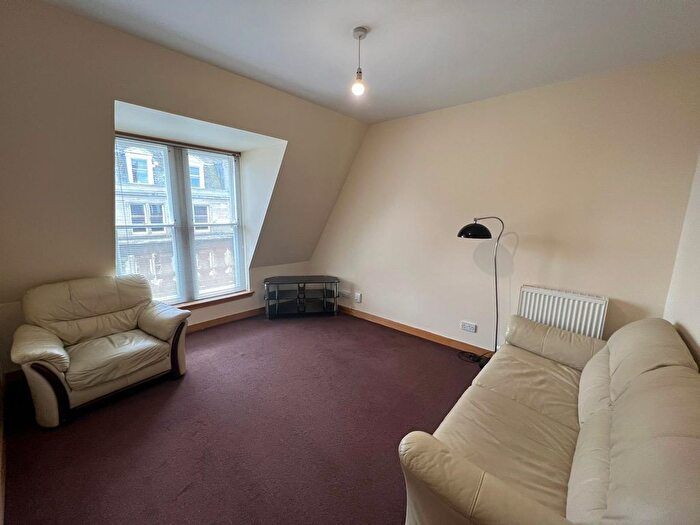 1 Bedroom Flat To Rent In Flat, A, Whitehall Crescent, Dundee, DD1