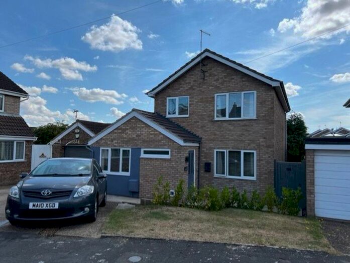 3 Bedroom Property To Rent In Wantage Road, Irchester, Wellingborough, NN29