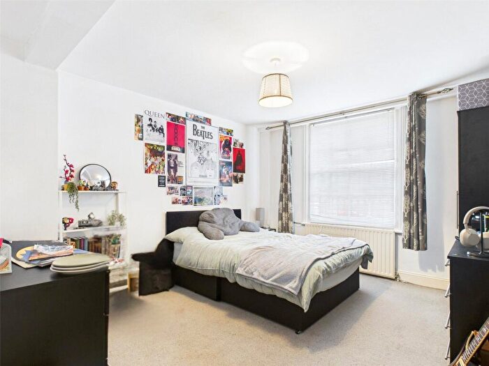 2 Bedroom Apartment To Rent In Sillwood Street, Brighton, BN1