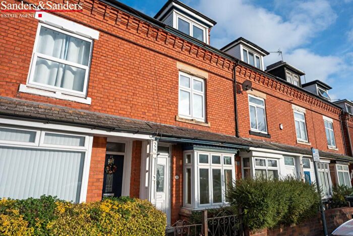 3 Bedroom Terraced House For Sale In Archer Road, Redditch, B98