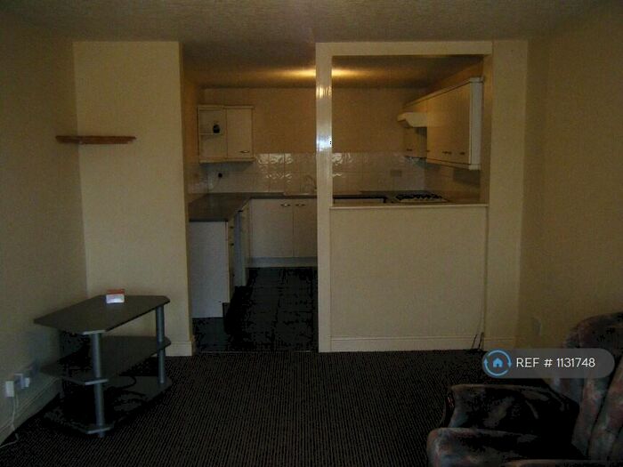 1 Bedroom Flat To Rent In Bolton Road, Bradford, BD2