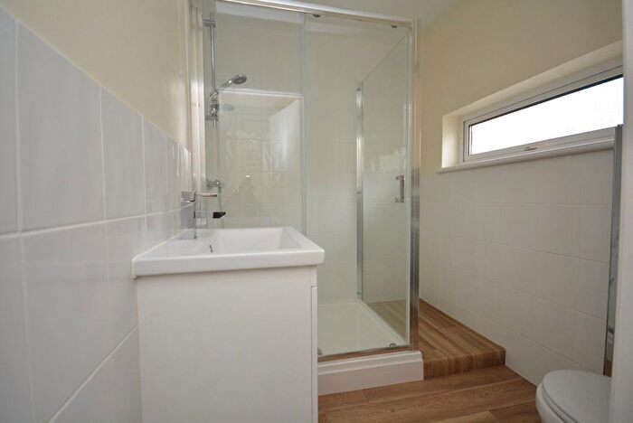 1 Bedroom Flat To Rent In Carlton Mansions, Sweyn Road, Cliftonville, CT9