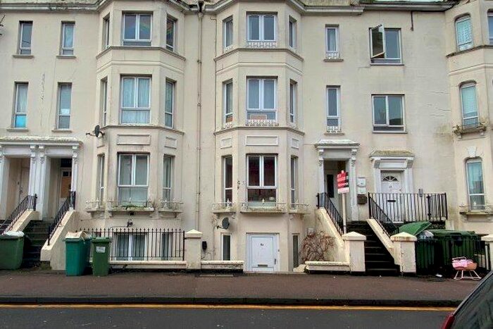 1 Bedroom Flat To Rent In Manor Road, Folkestone, CT20
