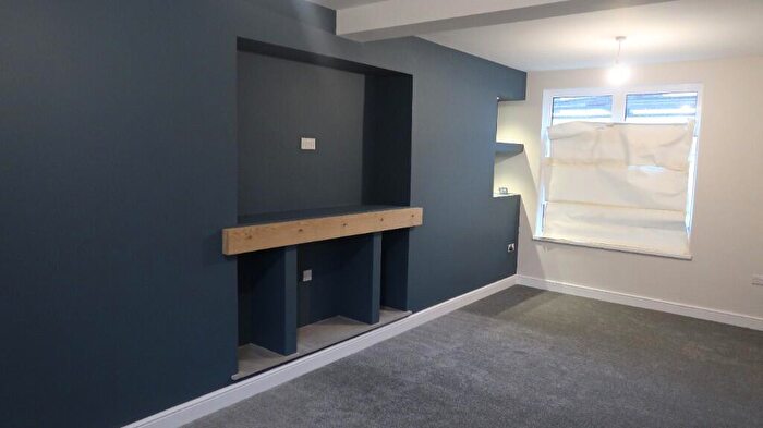 3 Bedroom End Of Terrace House For Sale In Marne Street, Abercarn, NP11