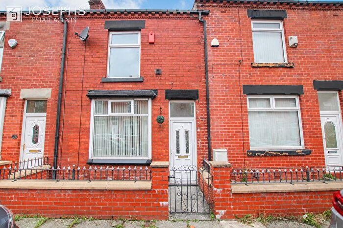 2 Bedroom Terraced House To Rent In Victoria Street, Bolton, BL4