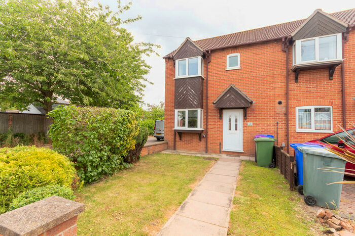 3 Bedroom Semi-Detached House To Rent In Hessle Drive, Boston, PE21