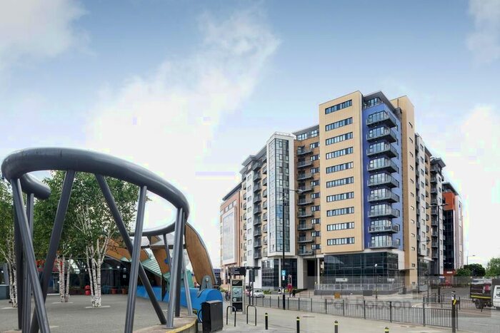 2 Bedroom Flat To Rent In The Bar, St James Gate, Newcatle Upon Tyne, Tyne &amp; Wear, NE1