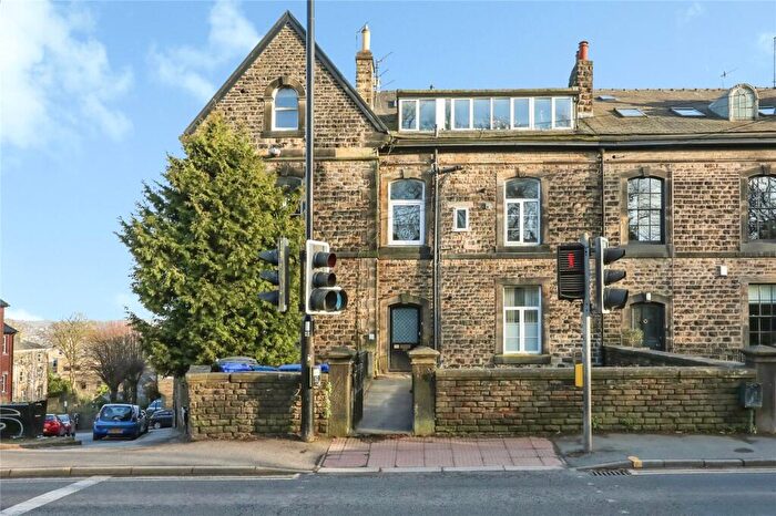 2 Bedroom Flat For Sale In Fulwood Road, Sheffield, South Yorkshire, S10