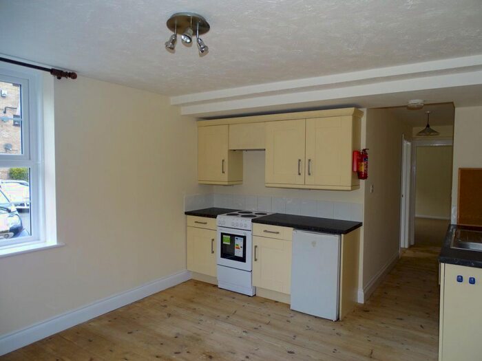 2 Bedroom Flat To Rent In West Pottergate, Norwich, NR2