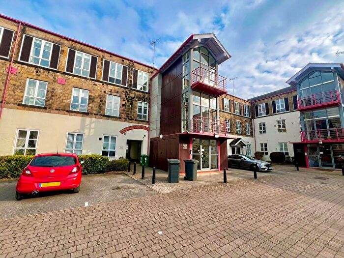 1 Bedroom Flat To Rent In Stone Mill Court, Meanwood, Leeds, LS6