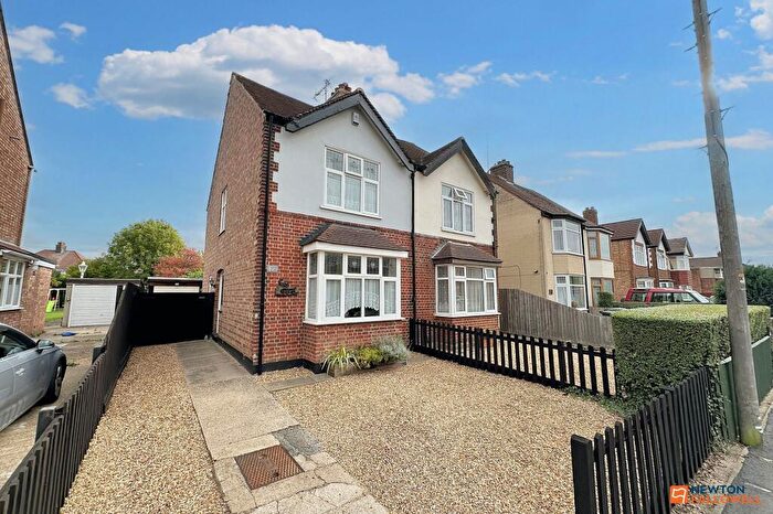 3 Bedroom Semi-Detached House For Sale In Garton End Road, Peterborough, PE1