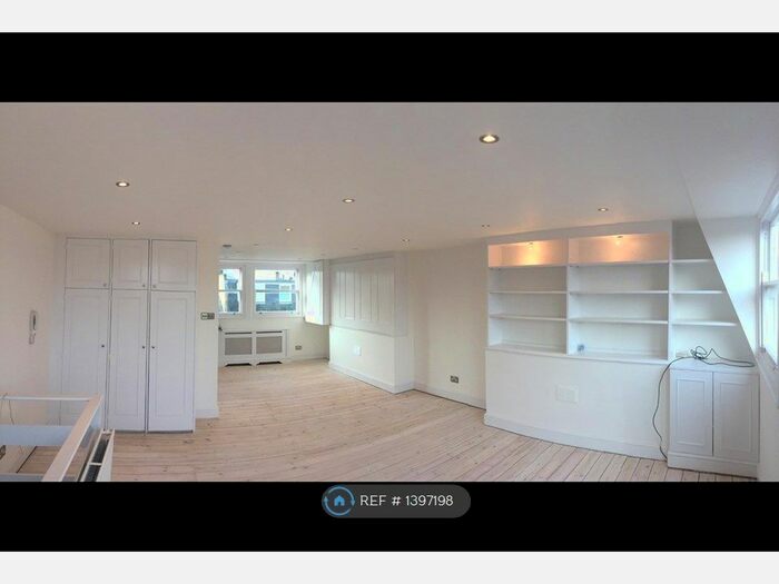 3 Bedroom Maisonette To Rent In Batoum Gardens, London, W6