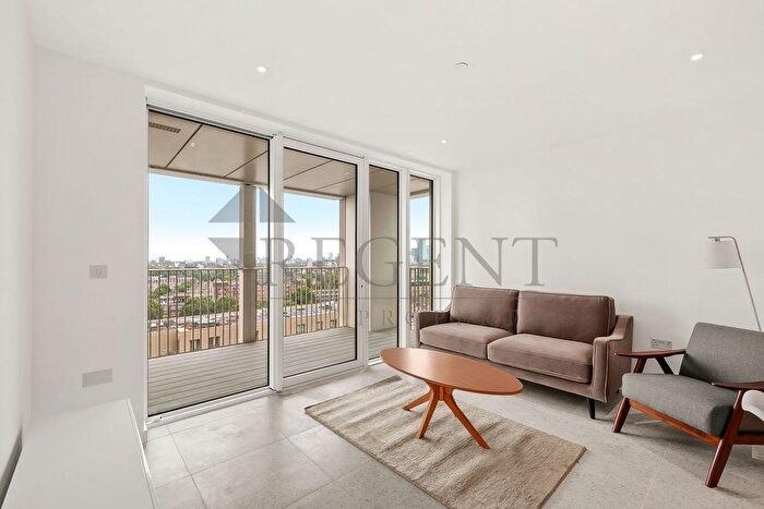 2 Bedroom Flat To Rent In Bouchon Point, Cendal Crescent, E1