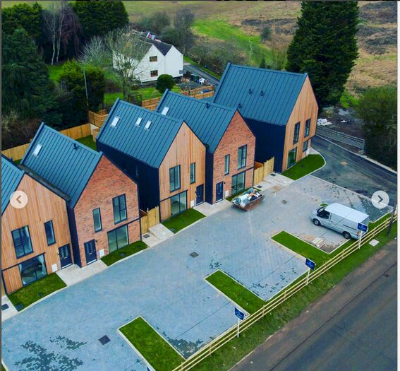 4 Bedroom Semi-Detached House To Rent In Harrowfield Close, Nuneaton, CV10