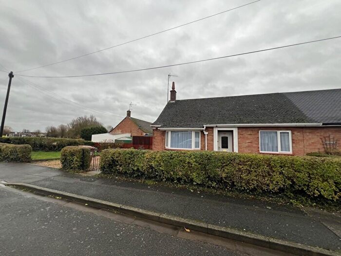 2 Bedroom Semi-Detached Bungalow To Rent In River Drive, March, PE15