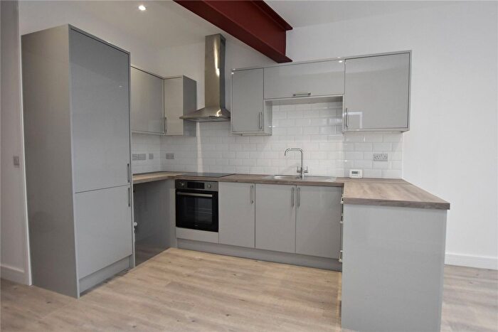 1 Bedroom Flat For Sale In Broadway, Didcot, Oxfordshire, OX11