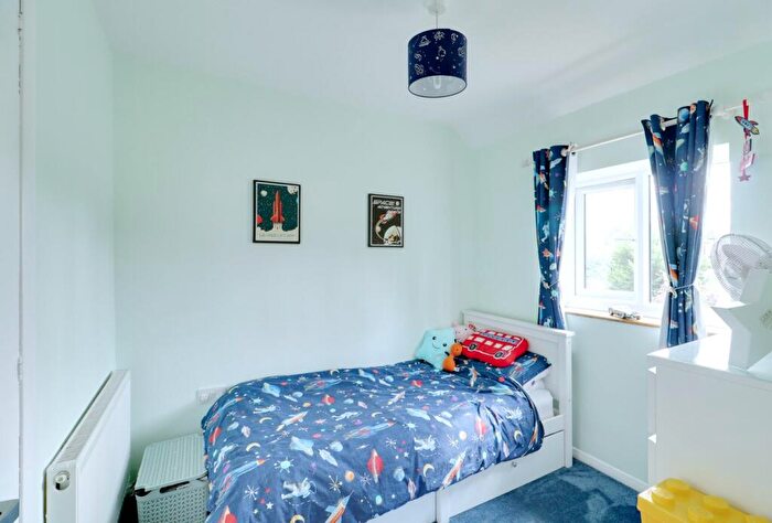 3 Bedroom Terraced House For Sale In Shannon Way, Aveley, RM15