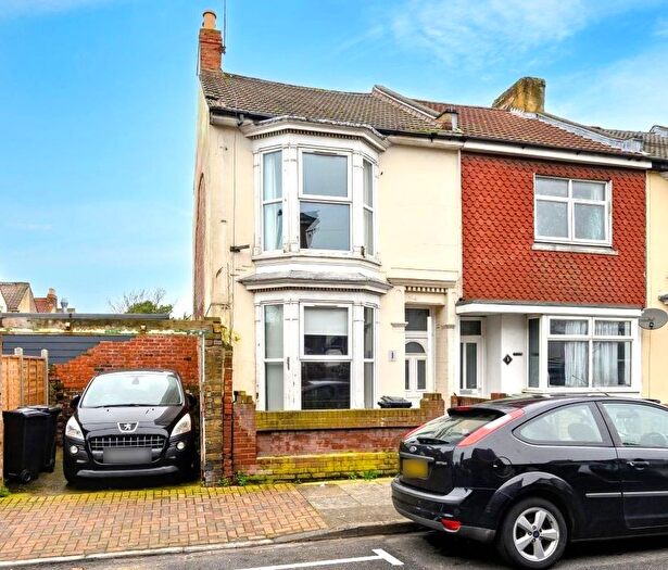3 Bedroom End Of Terrace House For Sale In Francis Avenue, Southsea, PO4