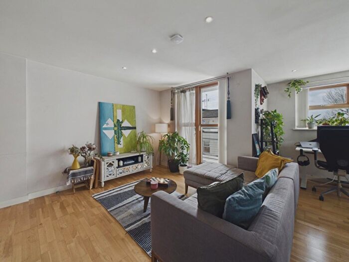 1 Bedroom Flat For Sale In Blue Building, Denford Street, London, Greater London, SE10