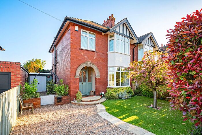 3 Bedroom Semi Detached House For Sale In Greengate Lane, Knaresborough, HG5