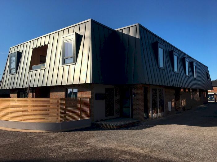 1 Bedroom Flat To Rent In High Street, Edenbridge, TN8