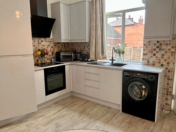 1 Bedroom Flat To Rent In Grenville Street, Edgeley, Stockport, SK3