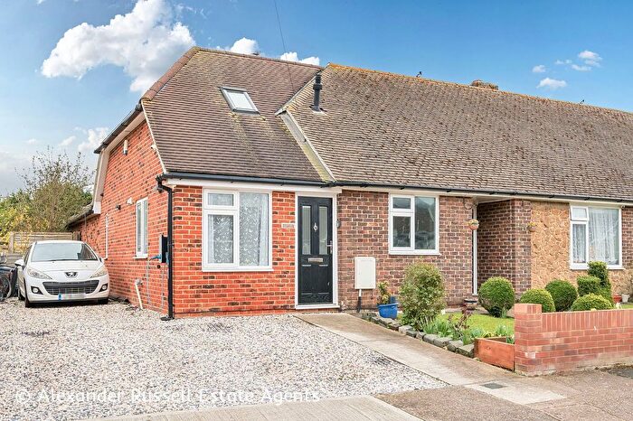 5 Bedroom Semi-Detached House For Sale In Bedford Way, St Nicholas At Wade, CT7