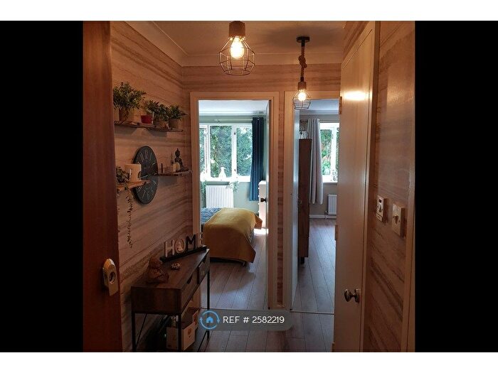 1 Bedroom Flat To Rent In The Oasis, Poole, BH13