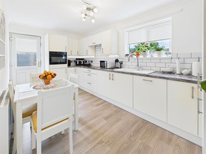 2 Bedroom Semi-Detached Bungalow For Sale In Oaklands, Woodhall Spa, LN10