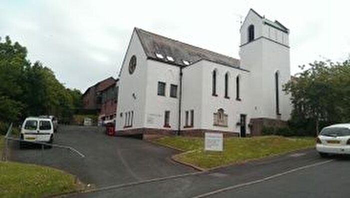 2 Bedroom Flat To Rent In Derrell Road, Paignton, TQ4