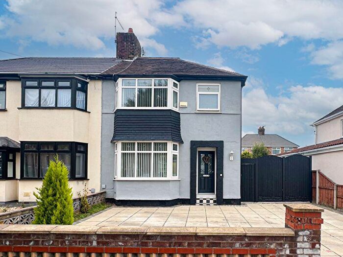 3 Bedroom Semi-Detached House For Sale In Chelwood Avenue, Childwall, Liverpool, L16