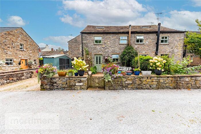 4 Bedroom Semi-Detached House For Sale In Ribblesdale Court, Gisburn, Clitheroe, Lancashire, BB7