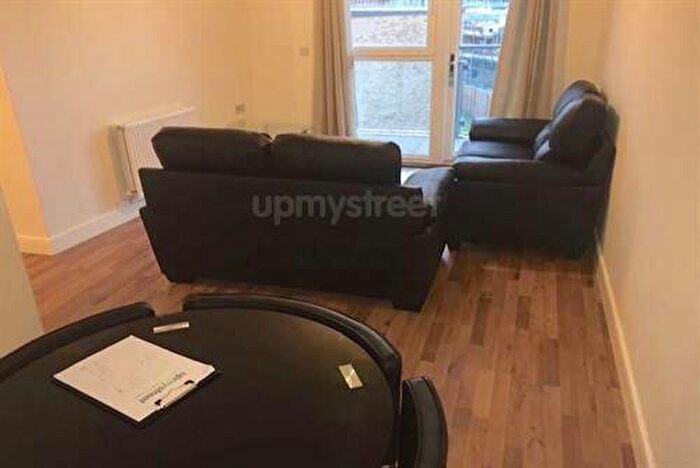 2 Bedroom Apartment To Rent In Brunel House, Chancellor Way, Dagenham, RM8