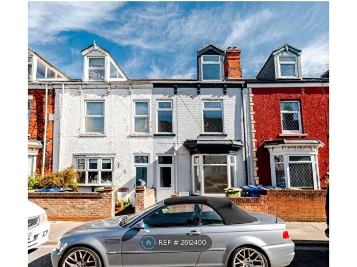 5 Bedroom Terraced House To Rent In Rowston Street, Cleethorpes, DN35