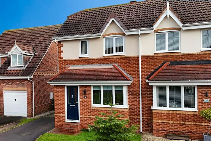 2 Bedroom Semi Detached House For Sale In Springvale Close, Sharlston Common, Wakefield, WF4