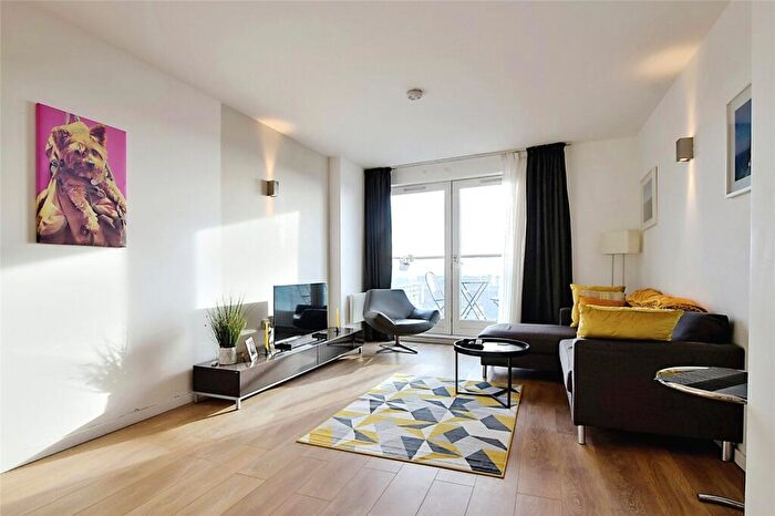 1 Bedroom Flat To Rent In Skyline Central, Goulden Street, Manchester, M4