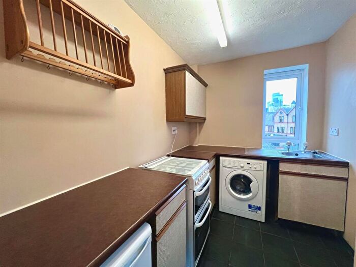 1 Bedroom Maisonette To Rent In Torrington Place, Wapping, E1W