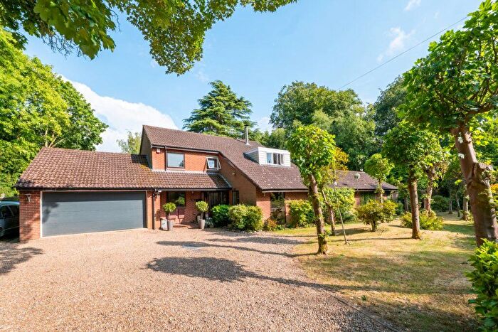 4 Bedroom Detached House For Sale In Swithland Lane, Rothley, Leicestershire, LE7