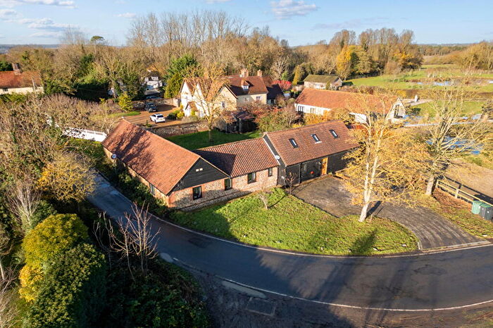 5 Bedroom Barn Conversion For Sale In Redgates Lane, Sewards End, CB10