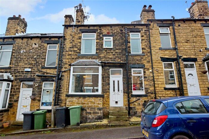 3 Bedroom Terraced House To Rent In Cowley Road, Leeds, West Yorkshire, LS13